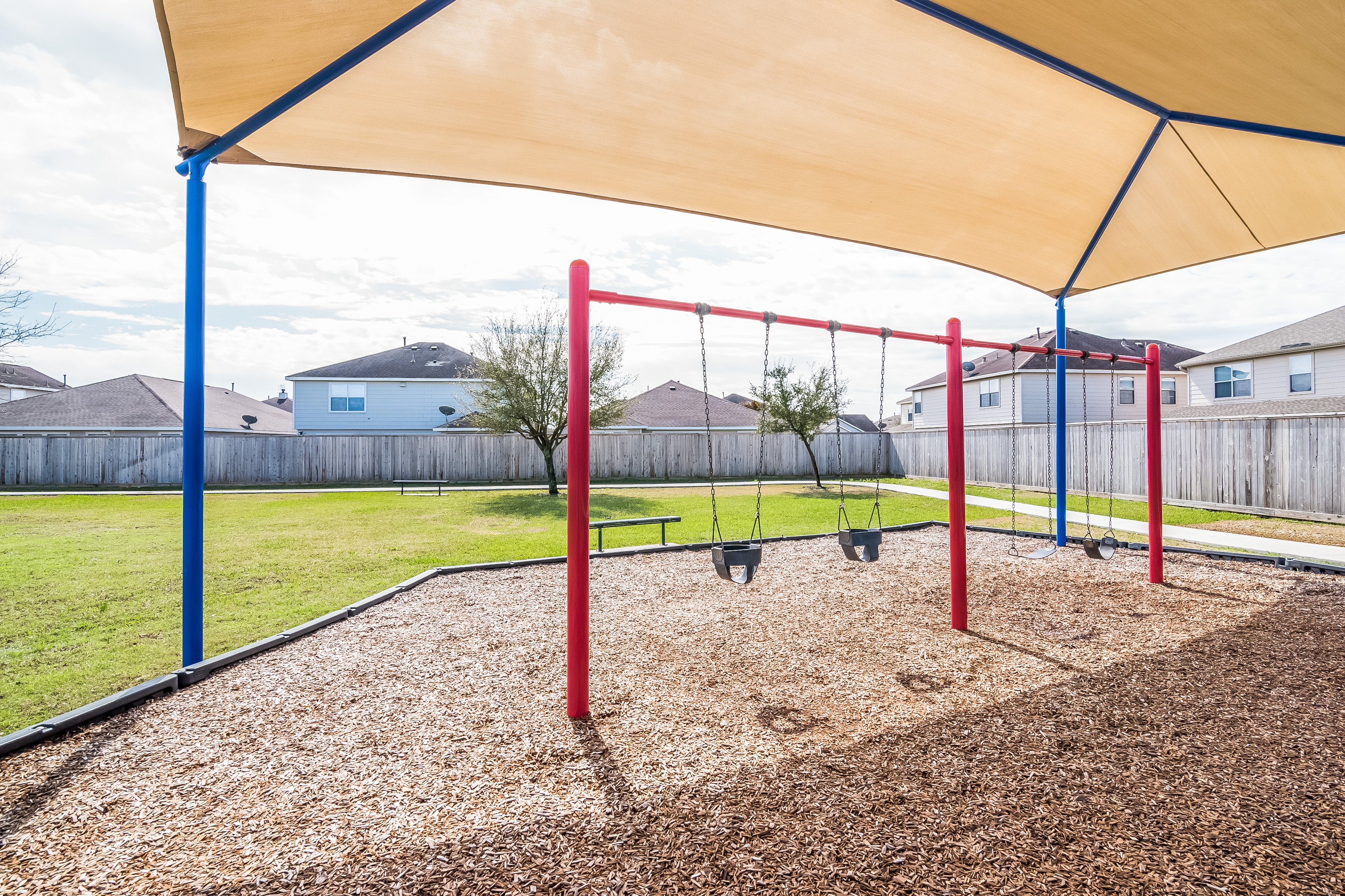 Swingset amenities 