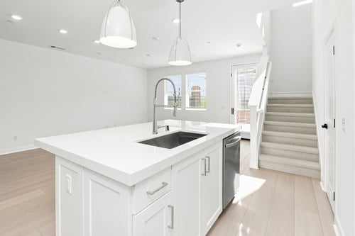 Kitchen (1)