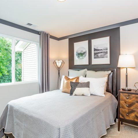 007-photo-master-bedroom-6090128-478x478-c